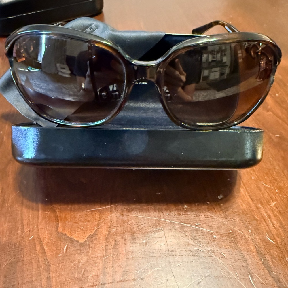 Coach Dark Tortoise L948 Sunglasses Brown lenses